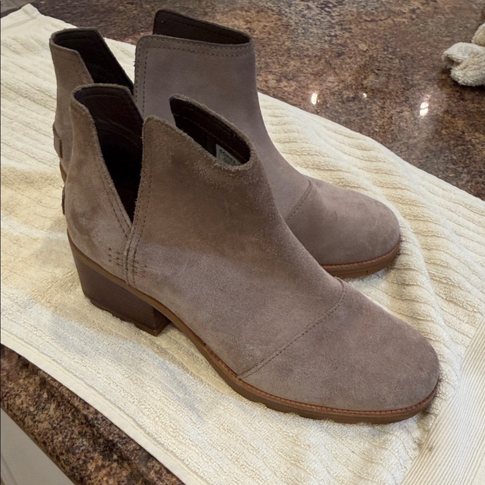 Sorel booties